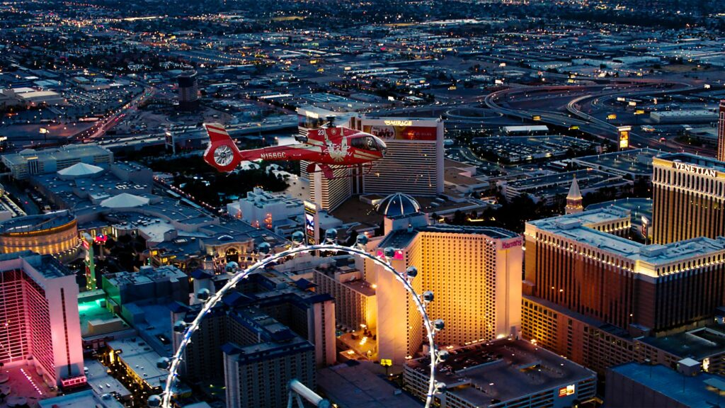 Tour nocturno en helicóptero por Las Vegas
